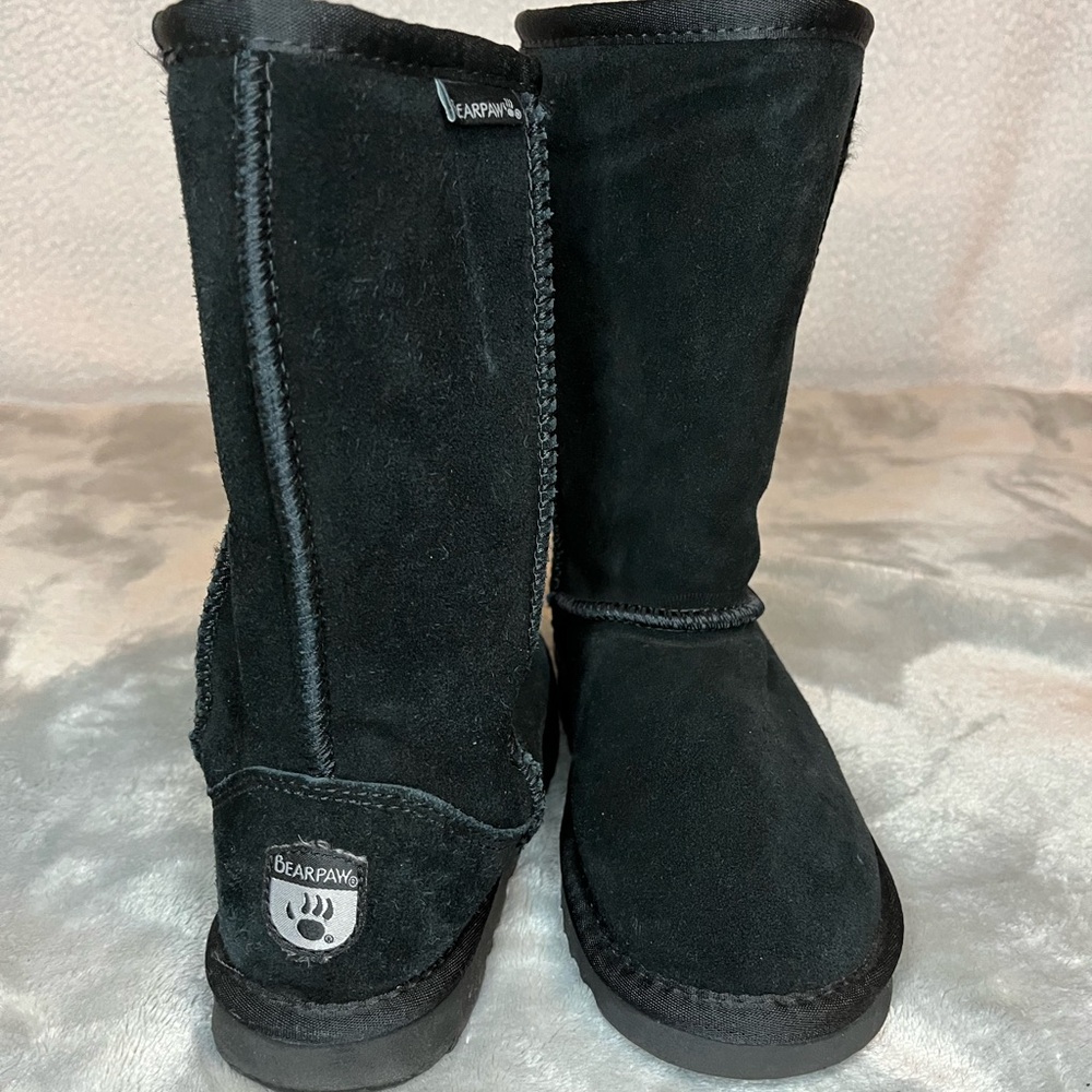BearPaw Black Suede Boots Mid-Calf Durable
